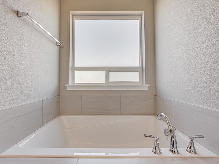 Opal Bonus a 3 5 bedroom 2.5 4 bath home.